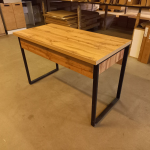 Стол письменный лофт DQ MADRID М-1