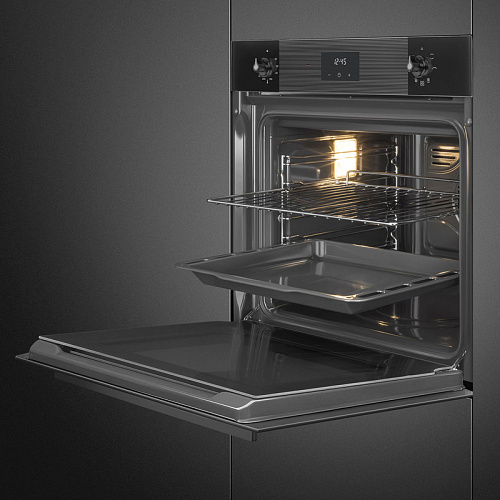 Встраиваемый духовой шкаф SMEG SF6100VB3RU