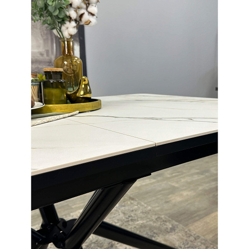 Стол обеденный Kenner DM1400 черный/керамика мрамор золотой