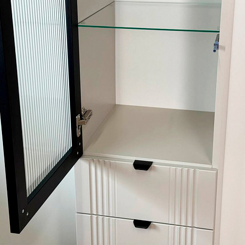 Шкаф однодверный Рич (со стеклом) кашемир/фрапучино матовый/черный