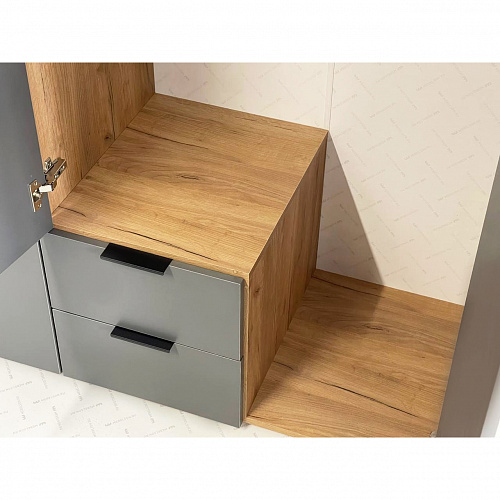 Шкаф трехдверный Адам с зеркалом дуб крафт золотой/графит