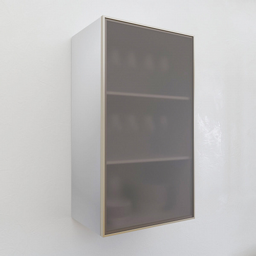 Фасад со стеклом из алюминиевого профиля 500х900