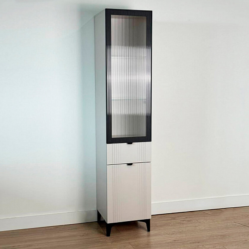 Шкаф однодверный Рич (со стеклом) кашемир/фрапучино матовый/черный