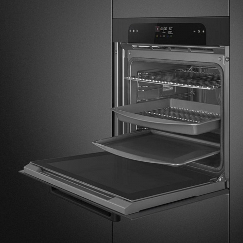 Встраиваемый духовой шкаф SMEG SOP6202TB