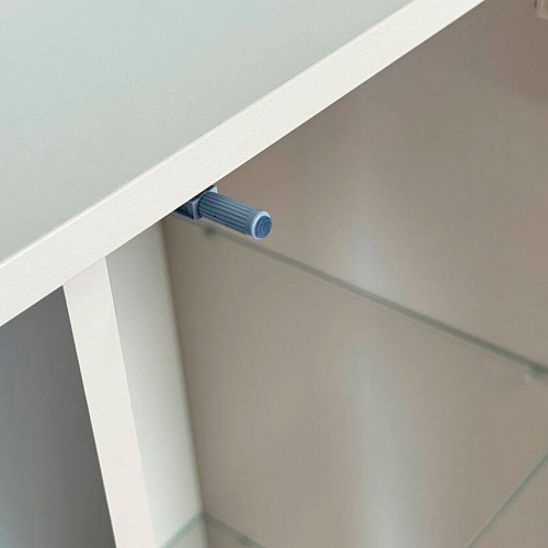 Комод Рич 2 со стеклом кашемир/фрапучино матовый/черный