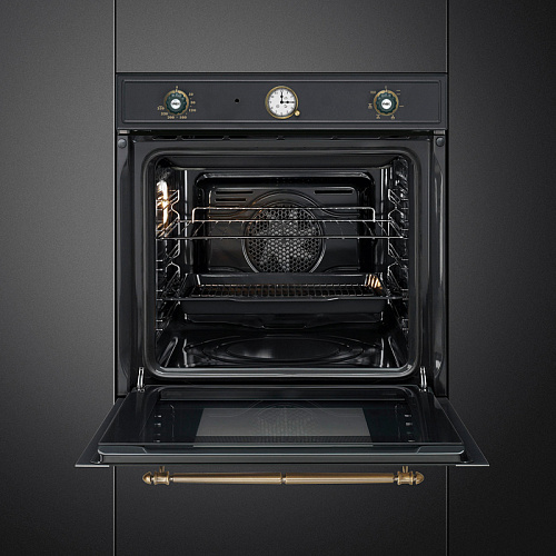 Встраиваемый духовой шкаф SMEG SFP67C1TAO