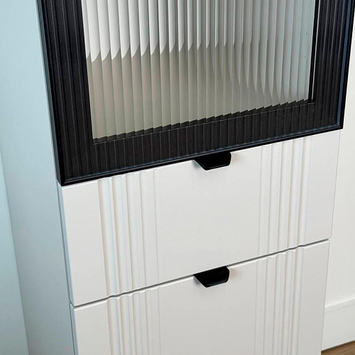 Шкаф однодверный Рич (со стеклом) кашемир/фрапучино матовый/черный